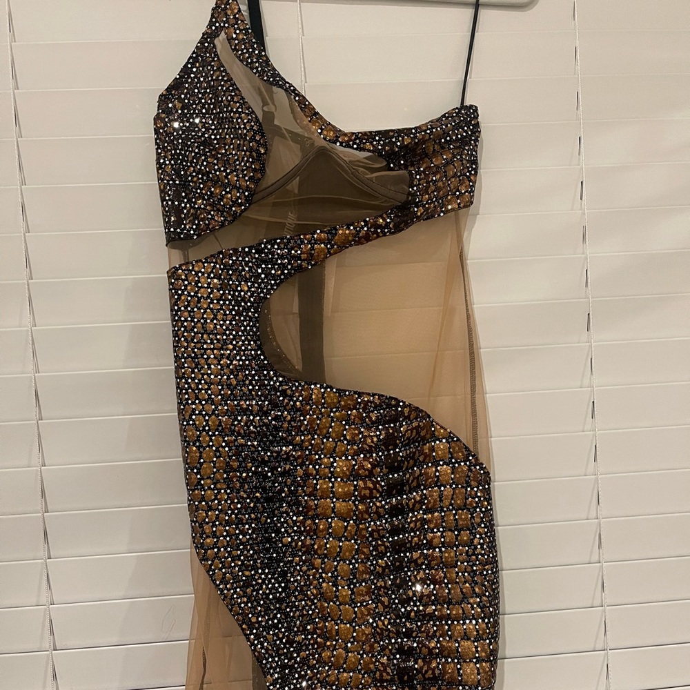 One strap should mini dress